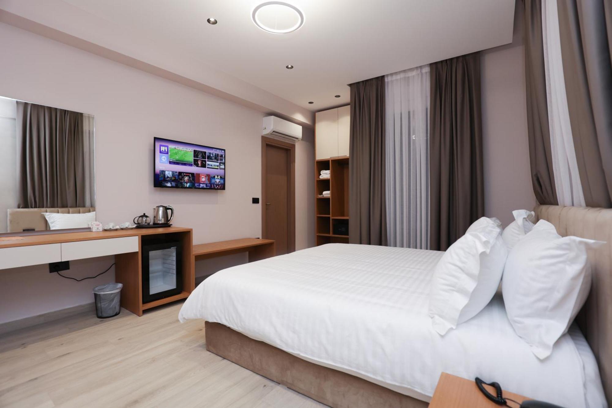 Residence Inn Tirana Kültér fotó