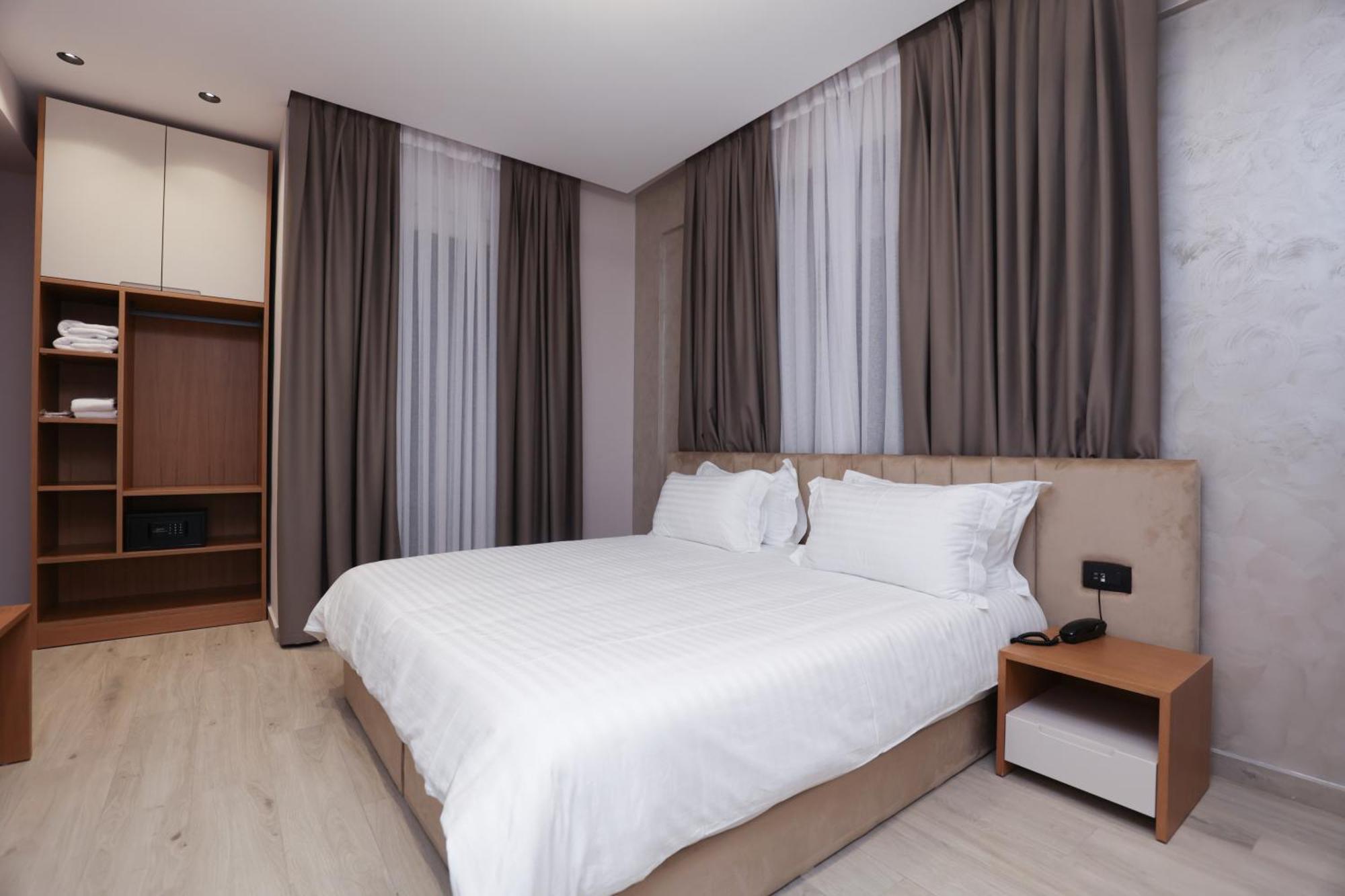 Residence Inn Tirana Kültér fotó